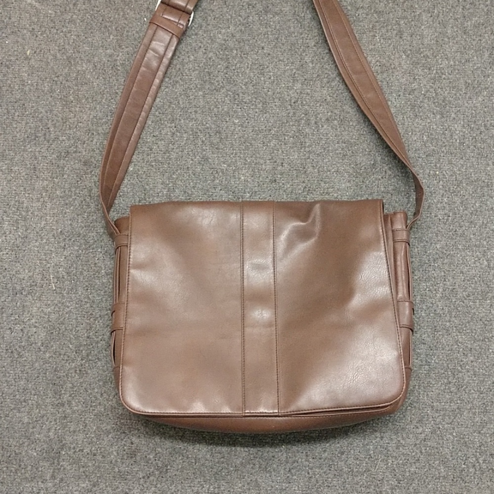 aldo messenger bag